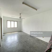 Sri Rakyat apartment