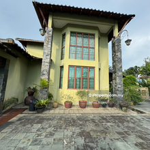 Spacious corner lot bungalow shah alam city