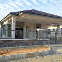 Rumah Banglo Setingkat di Sik