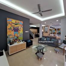 Taman Aman sari 18 Bandar Kinrara Puchong 2.5 sty Semi-D for Sale