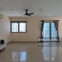 Pj 8 Petaling Jaya Serviced residence for Sale (Bank Value 900k)