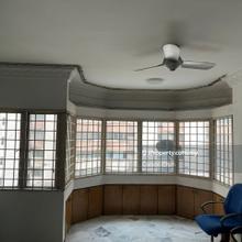 De Tropicana Condominium For Sale 