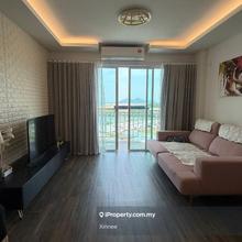 Newly Renovated The Spring 1281sf Move In Condition Seaview 2 Car Park
