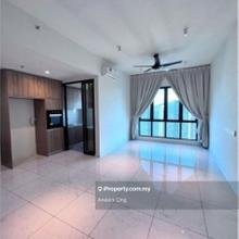Suasana Utropolis Condo Reno Batu Kawan Sale