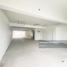 Shop-office for Rent