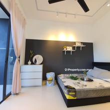 Cheap Nice Balcony room unit at The Hamilton Wangsa Maju 