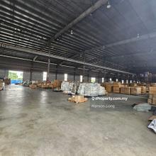 Warehouse With Loading Docks For Sale Or Rent