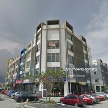 Bangi Seri Putra Crowed Corner Shop Office