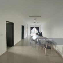 The herz sale / kepong / corner unit /well kept /new condo 