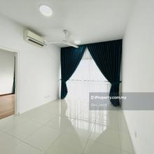 Partly furnished 2r2b apartment facing greeneries