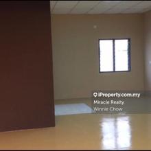 Shop-office for Rent