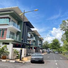 Semi-D house for Sale