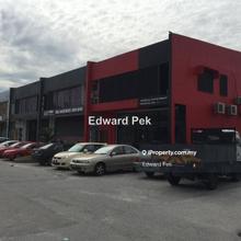 1.5 Sty Terrace factory for Rent
