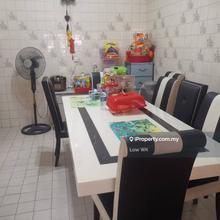 Freehold Well Maintained 2 Storey House