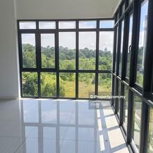 Corner lot city view with full glass window for sale! good privacy!