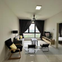 Fully Furnished Condo near lrt