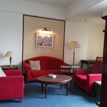 Fully Furnished Berjaya Time Square Service Suite