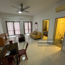 Studio unit with 1 room 2 carpark for sale