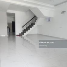 Taman Puchong Utama Freehold Newly Reno Double storey house