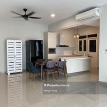 East Parc Bandar Menjalara, Mid Floor 3rooms Fully Furnish City View 