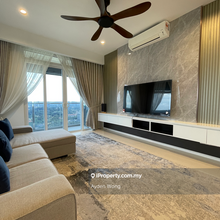 Met1 Fully Furnished with ID renovated