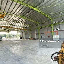 Facing Major Highway, Warehouse For Rent