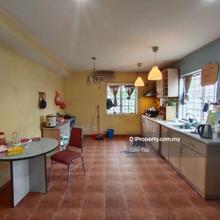 2 storey corner house