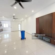 Bandar Rimbayu Brand New Good Condition House For Rent