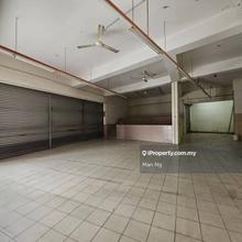 4 Storey Corner Shop