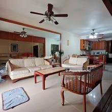 Attached Outdoor Big Yard & Facing Golf Fairway View