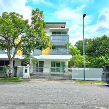 3 Storey Terrace  Superlink @  Taman Nadayu 92 Kajang 2