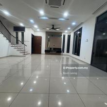 Senibong Wateredge Residence 
