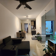 Residences Filled With Outdoor Amenities & Lakeside Activities