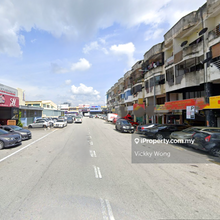 Batu Caves Freehold Ground Floor Shop 20x70 Ceiling 20ft High ROI
