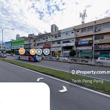 3.5 Story shop Damansara Uptown, PJ