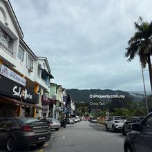 Lintang Angsana 3 storey shop lot Facing Banks Farlim Bandar Baru