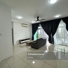 8scape Residensi