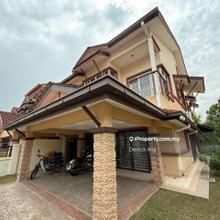 Nice Renovated & Extended End Lot Unit !! Jalan Elektron Denai Alam