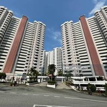 Twin Towers 1249sq.ft Seaview Unit Below Market Value