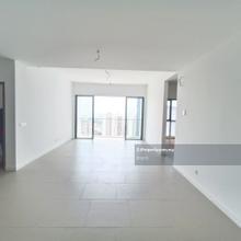 Triuni Residence in Batu Uban 1302sf Brand New Unit 3 Car parks