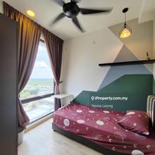 Female unit single room (sharing bathroom) available mid of Dec