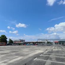 Plentong car show room for rent
