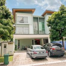 Tropicana Kajang Heights, Parkfield