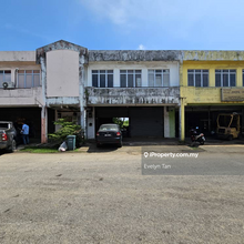 Freehold double storey shop for sale, price is negotiable 