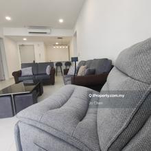 4 mins walk to french primary school, 8 mins to french school of kl