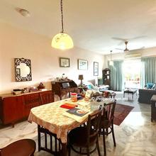 Quiet & Exclusive Condo l Walking Distance to Park 