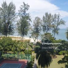 Fully Furnished Low Floor with Partial Seaview 1900sf Prime Location
