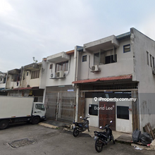 Freehold Tenanted Unit 