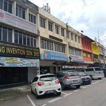 Taman Perling 3 Storey Shop Lot/ Ground Floor/ Main Road/ Renovated