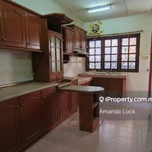 Bk2 Bandar Kinrara 2 freehold extended kitchen Puchong Bkt Jalil KL